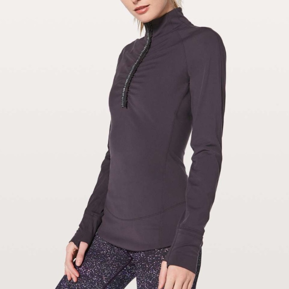 Lululemon Fast As Light 1/2 Zip size 4 Purple Sweater
